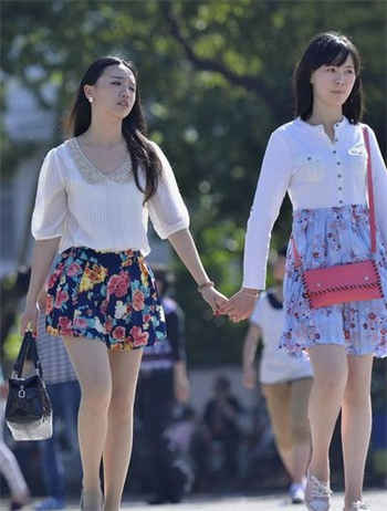 我和老师在办公室