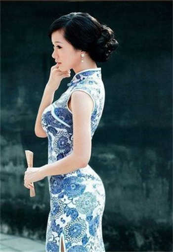 儿子用小号微信加我