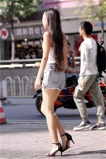 穆娜星空传媒视频