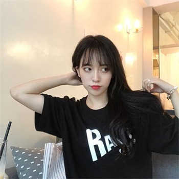大胸女晃奶动态图