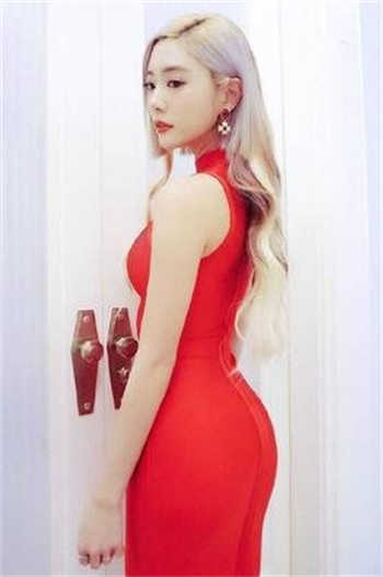 女人全黄照片