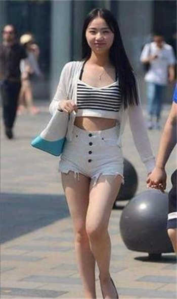 我们仨人是兄妹樱花动漫