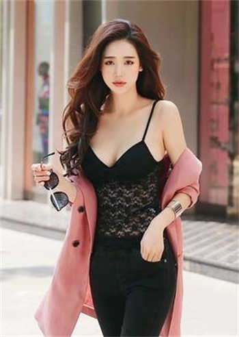 和女儿一起谈恋爱