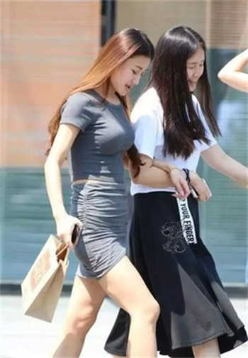 新娘伴郎试车
