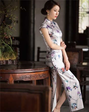 女巫的猫的作品顺序