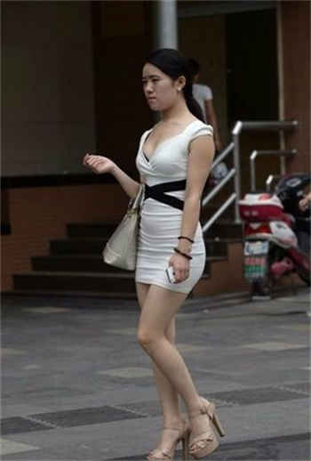 爱情公寓之升级大富豪