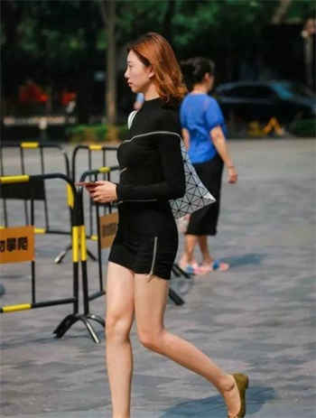 潦草影视移动手机版