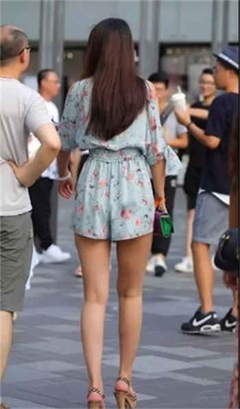 一生一世笑红尘