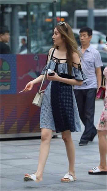 女式开襟睡衣图片女款
