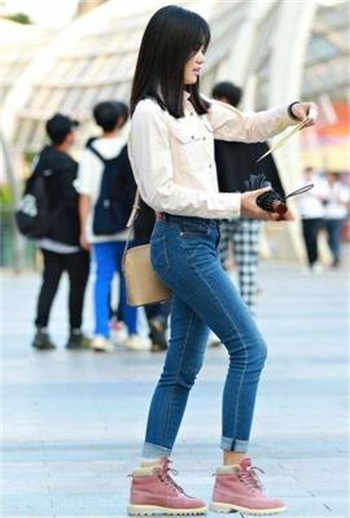 女主叫南音男主姓霍
