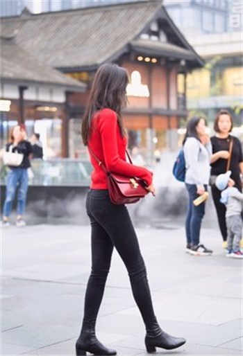咸小樱前方高能2百度网盘