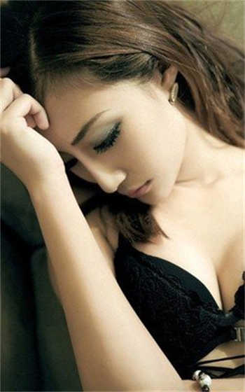 女员工为了自己的业绩